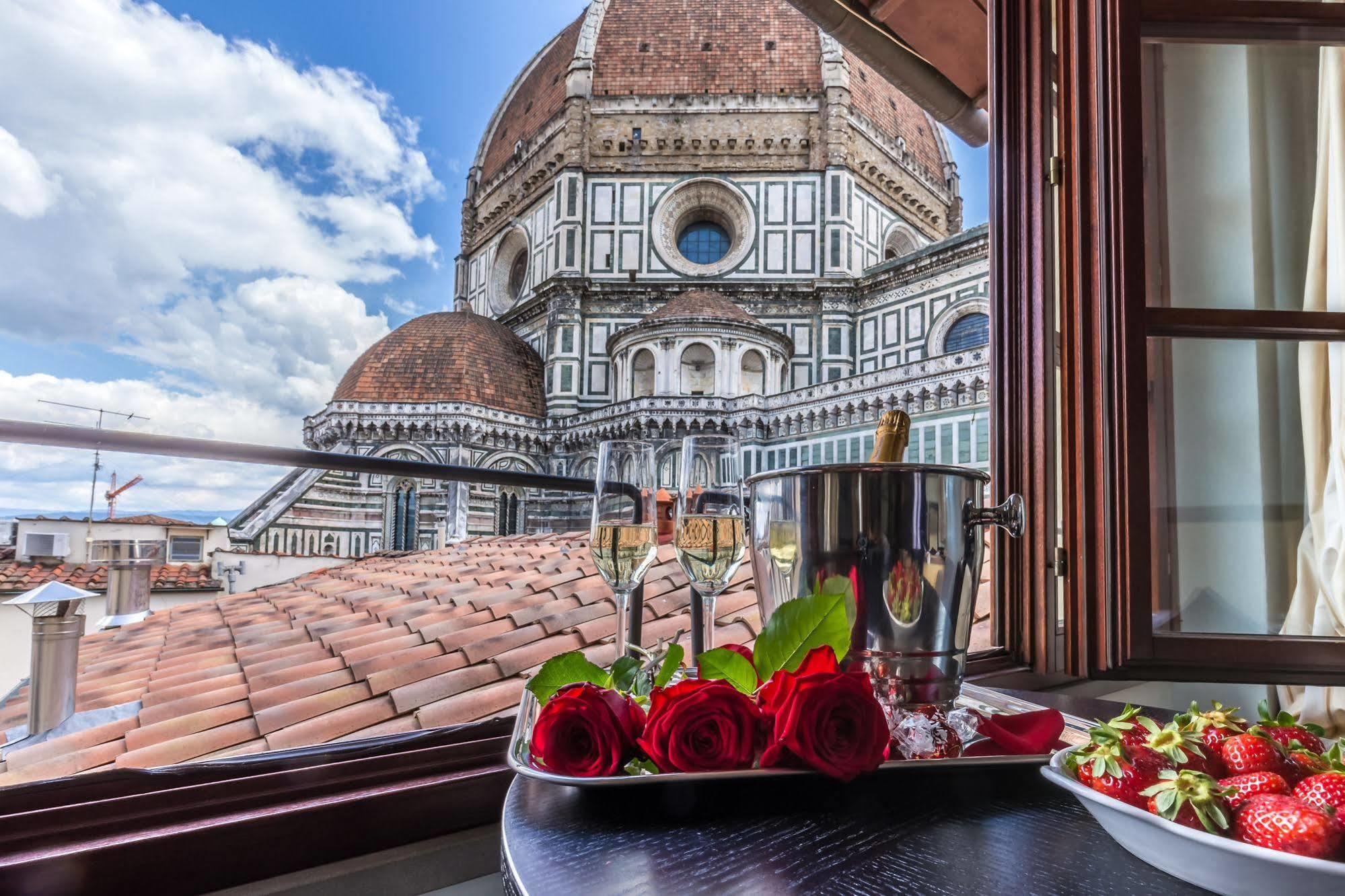 Hotel Duomo Firenze Exterior photo